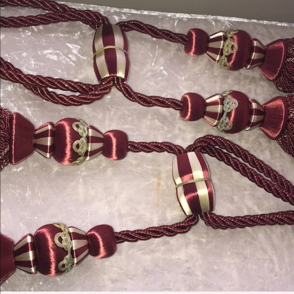 NWOT Custom Decorative elegant curtain tassel tiebacks with beading (set)